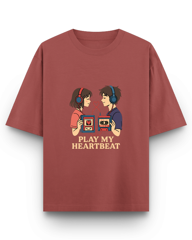 PLAY MY HEART BEAT - Oversized T-Shirt