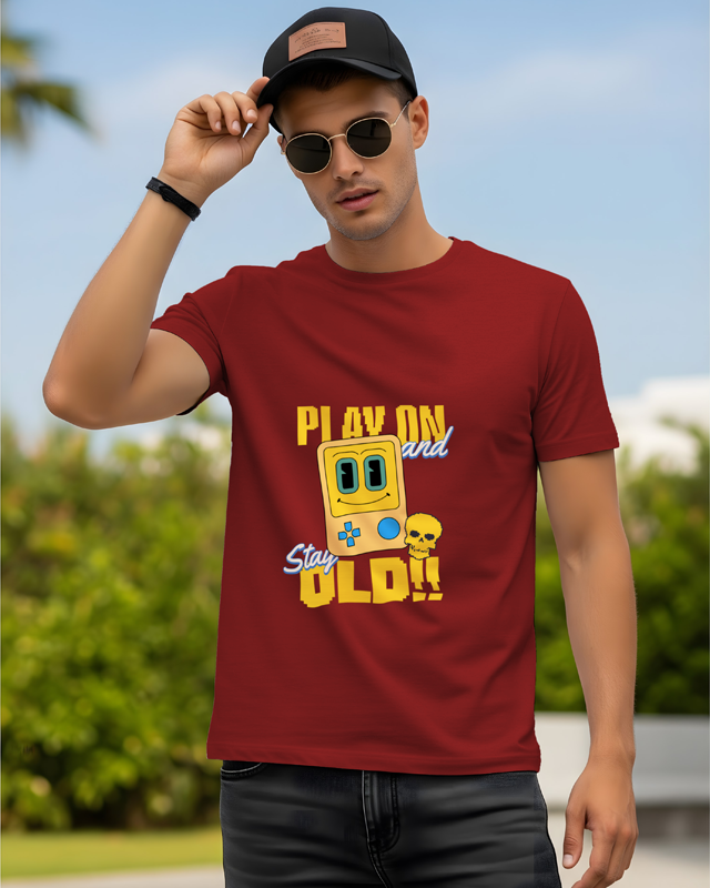 PLAY ON STAY OLD - Regular T-Shirt