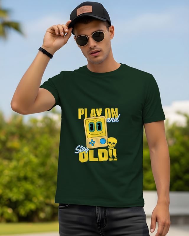 PLAY ON STAY OLD - Regular T-Shirt