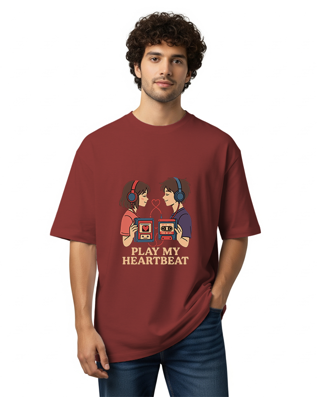 PLAY MY HEART BEAT - Oversized T-Shirt