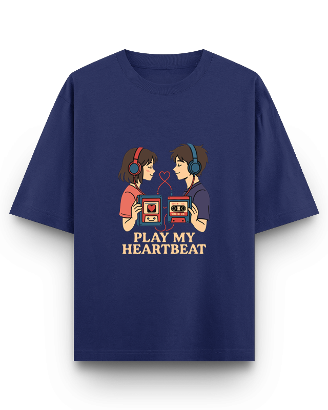 PLAY MY HEART BEAT - Oversized T-Shirt