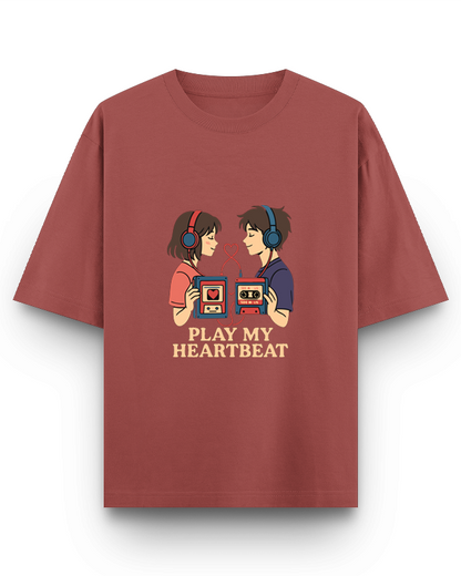 PLAY MY HEART BEAT - Oversized T-Shirt